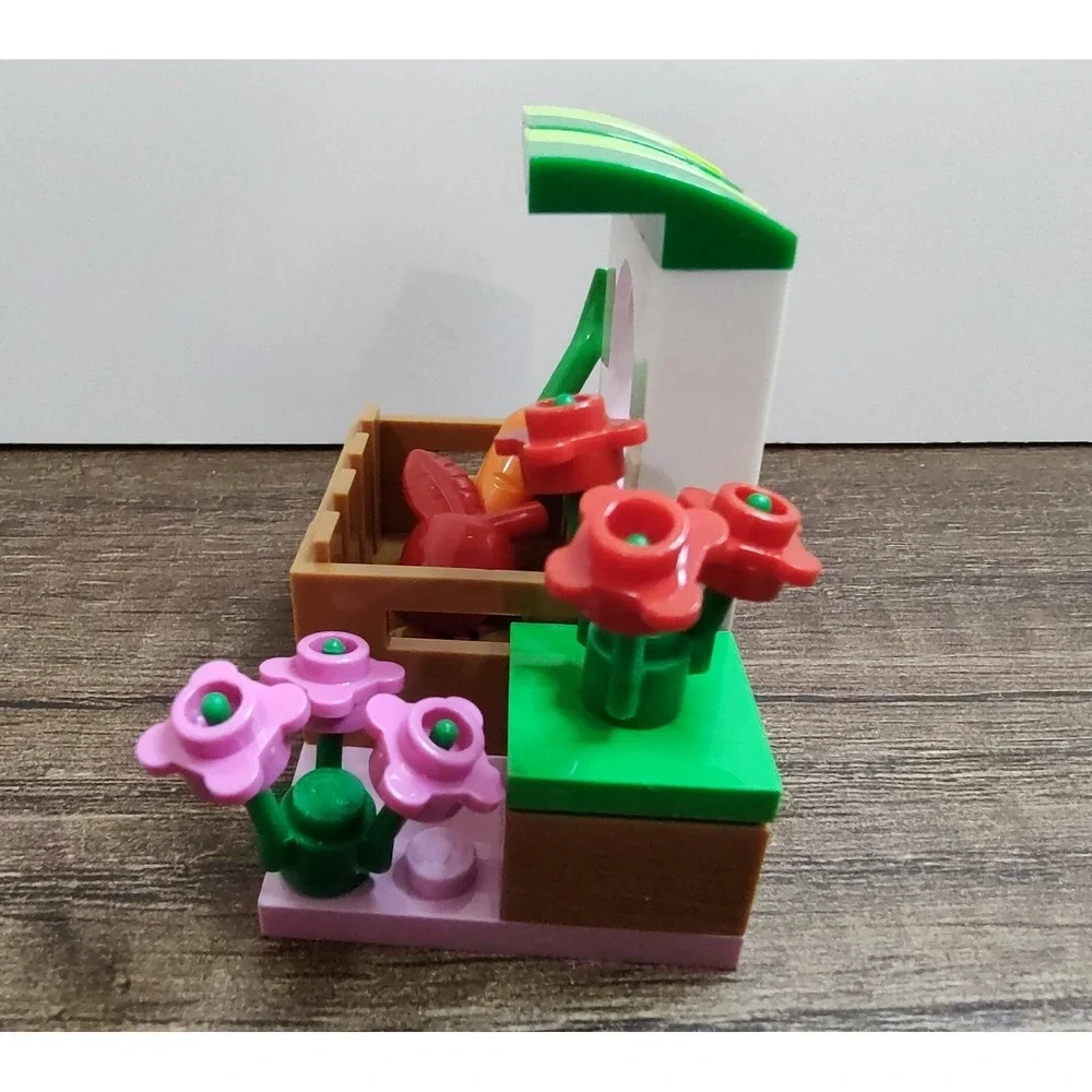 Lego Junior 10684 Supermarket Flower Vegetable Grocery Store Display Carrot